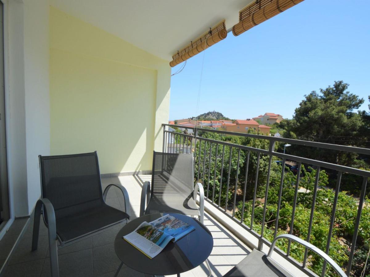 Apartment Ivka-2 By Interhome ตรีบูนย์ ภายนอก รูปภาพ